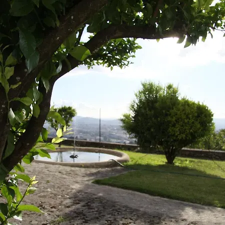 Alojamento de Acomodação e Pequeno-almoço Casa Dos Lagos - 3*