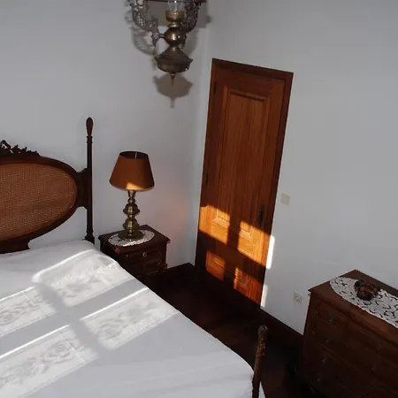 Alojamento de Acomodação e Pequeno-almoço Casa Dos Lagos - 3*